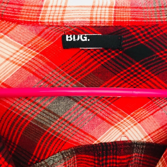 Red flannel - Picture 3 of 5